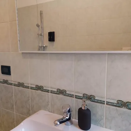 Konukevi Brignole A 3*